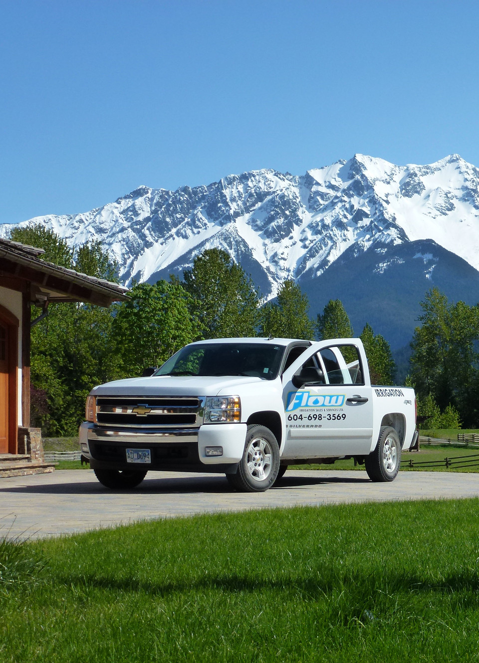 Flow Irrigation logo